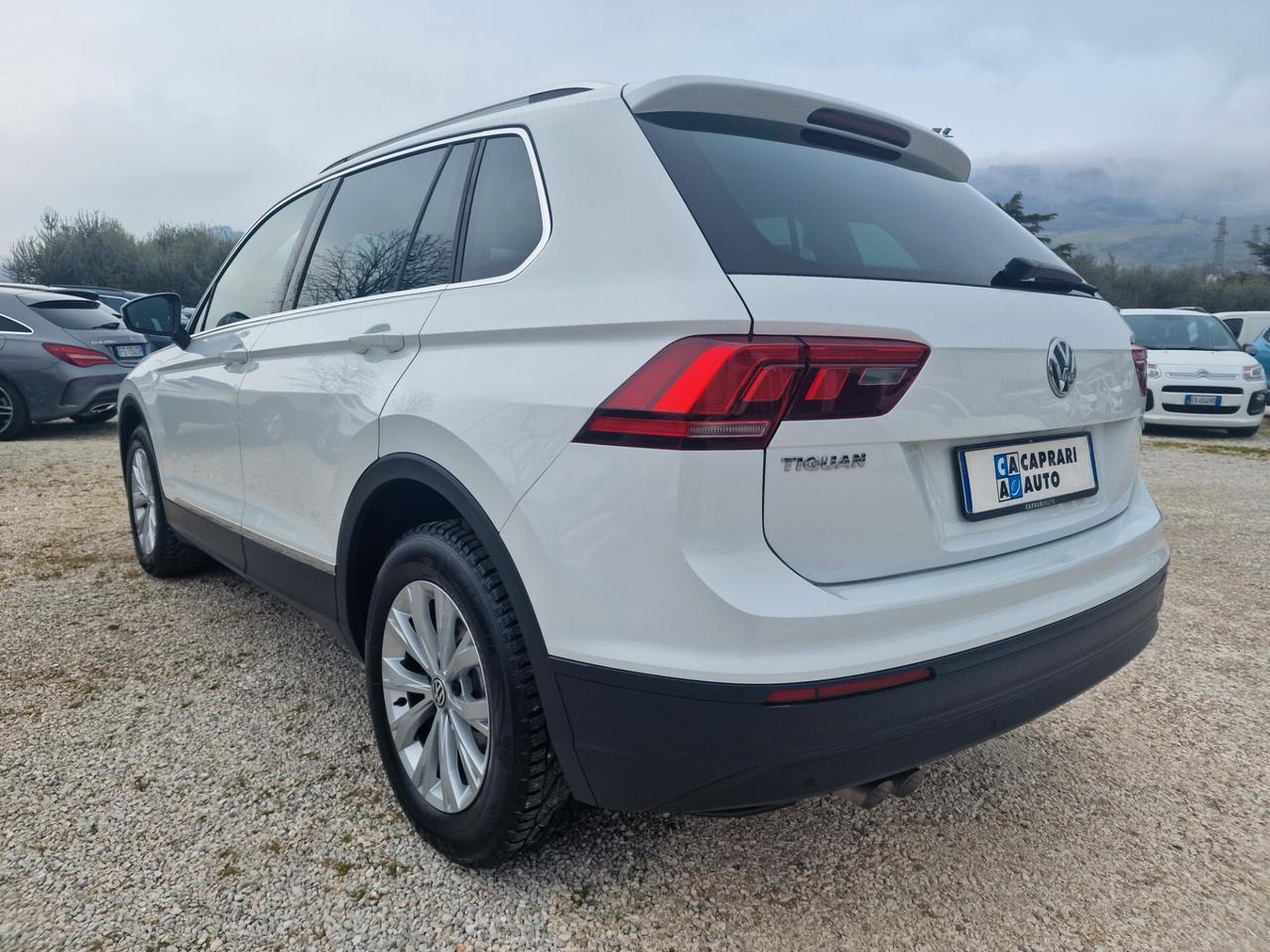 Volkswagen Tiguan 2.0 TDI SCR DSG 4MOTION Business BMT
