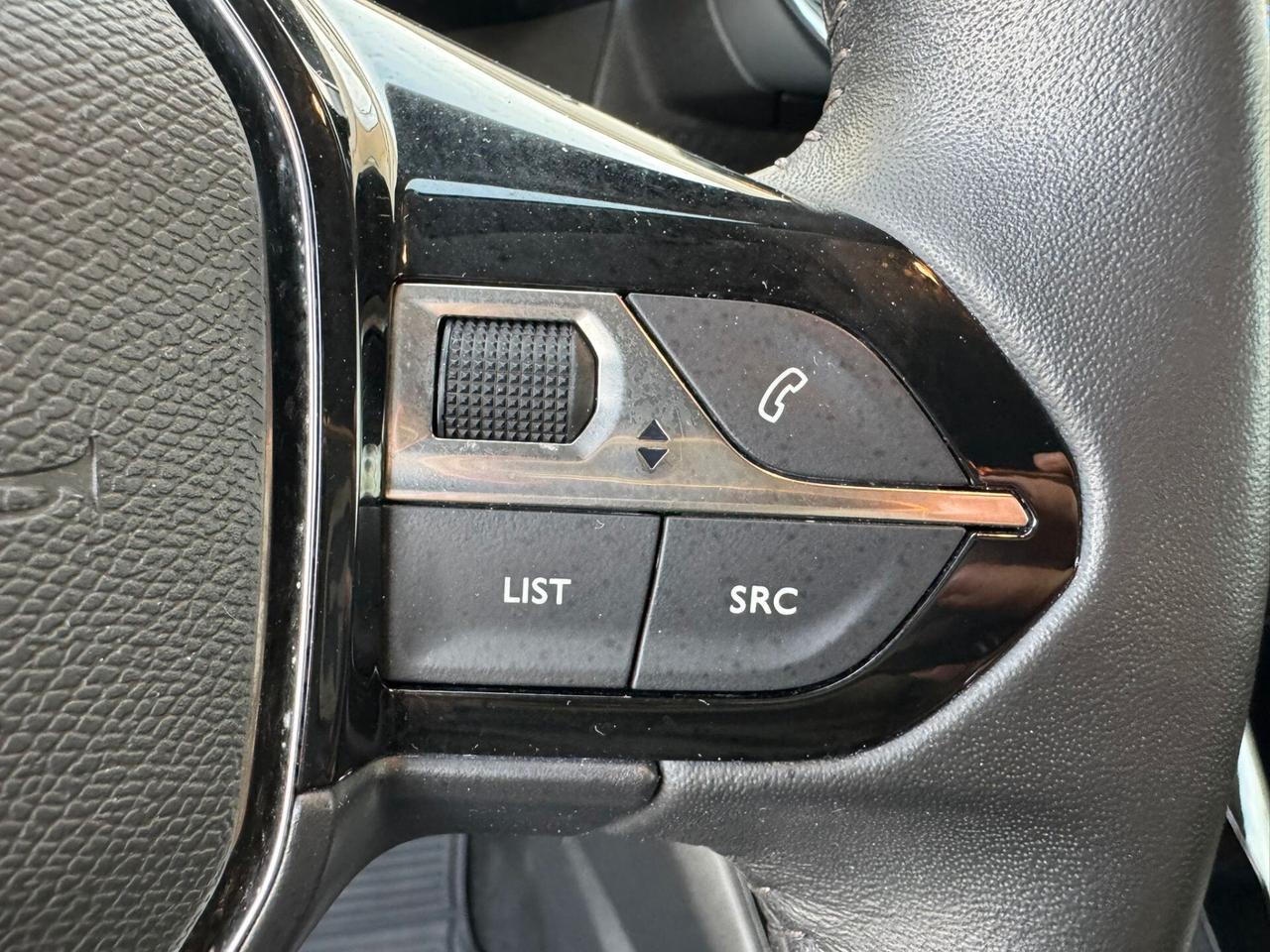 PEUGEOT 208 BlueHDi 100CV 2023!!! ALLURE!!!