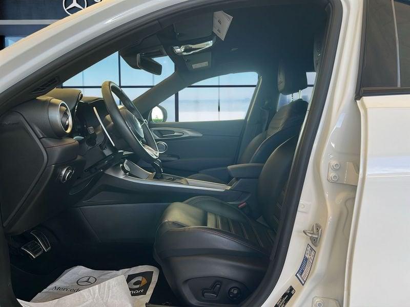 Alfa Romeo Tonale Tonale 1.5 160 CV MHEV TCT7 Tributo Italiano