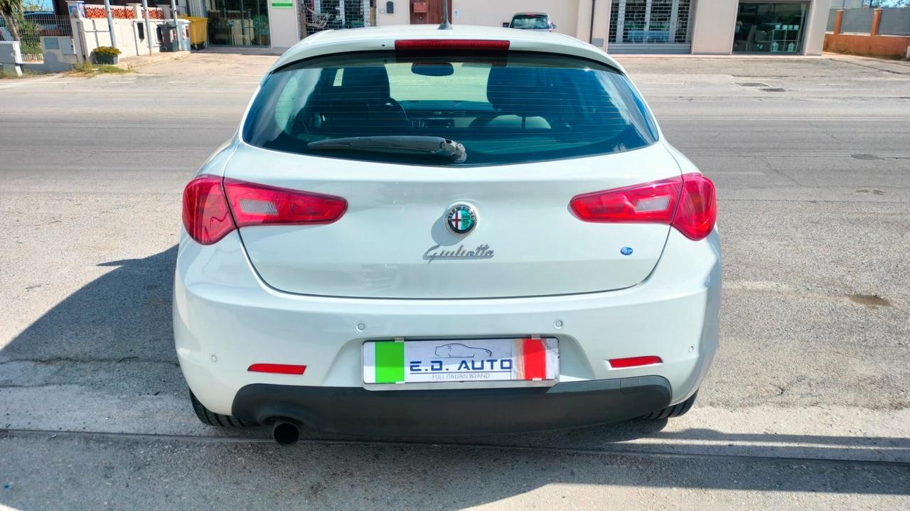 Alfa Romeo Giulietta 1.6 JTDm-2 105 CV Exclusive