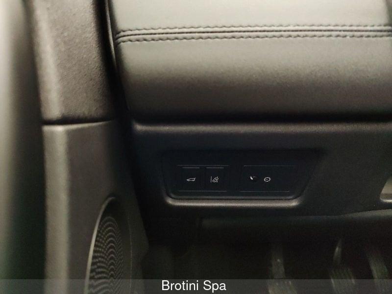 Land Rover Discovery Sport 2.0 TD4 150 CV Pure