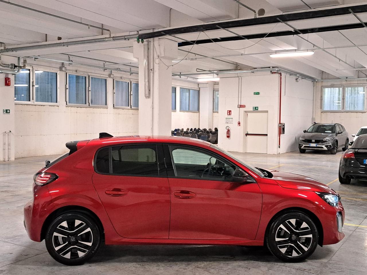 Peugeot 208 1200 PureTech 101CV Allure 5 Porte Km. 0