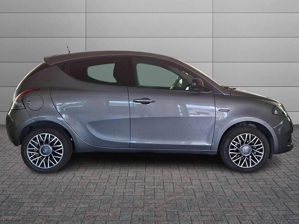 Lancia Ypsilon 5 Porte 1.0 FireFly Hybrid Gold