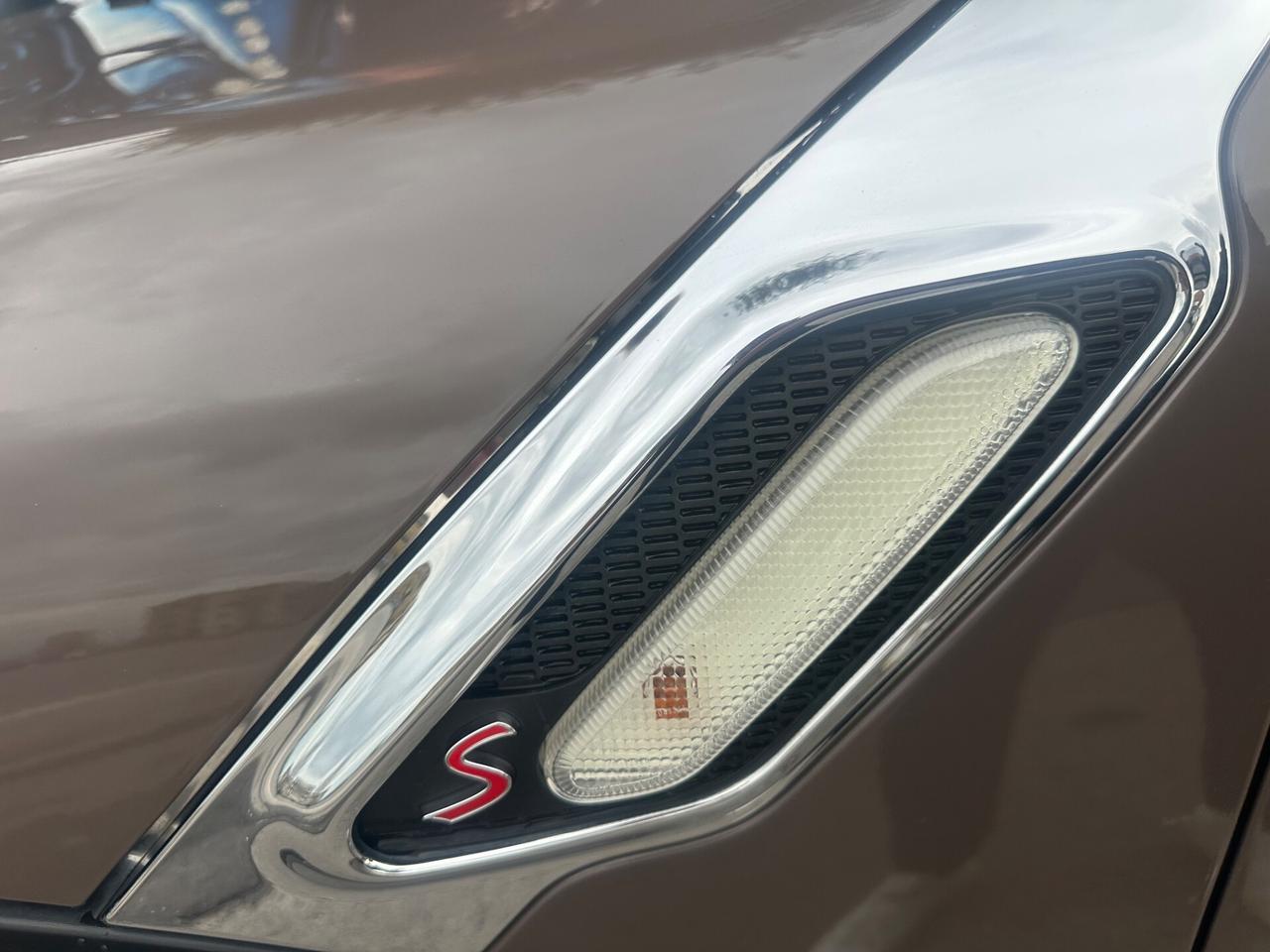 MINI COUNTRYMAN SD 2.0 143CV AUT+F1+NAVI+PELLE