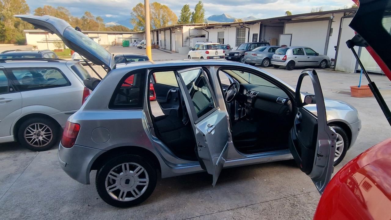 Fiat Stilo 1.9 MJT 120 CV 5 porte Dynamic