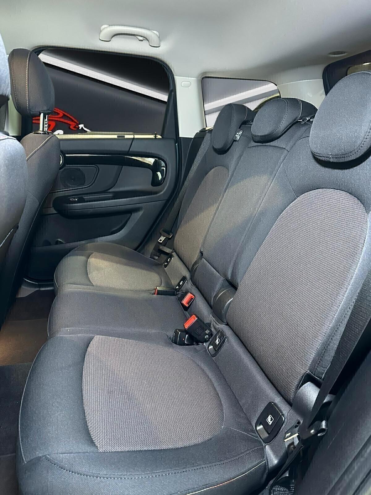 Mini Cooper Countryman 1.5 Essential AUTO IVA ESPOSTA