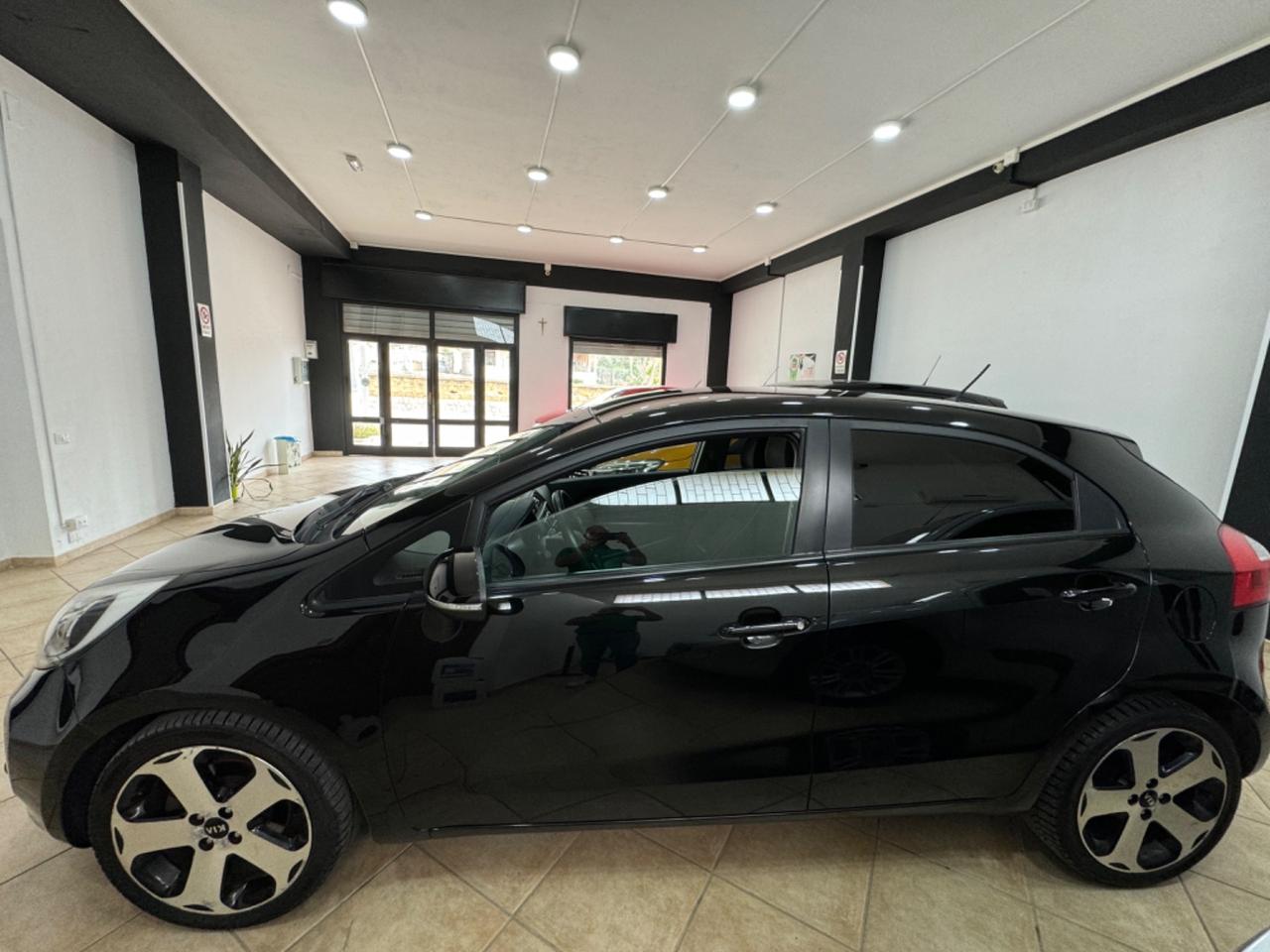 Kia Rio 1.4 CRDi WGT 3p. EX PLUS