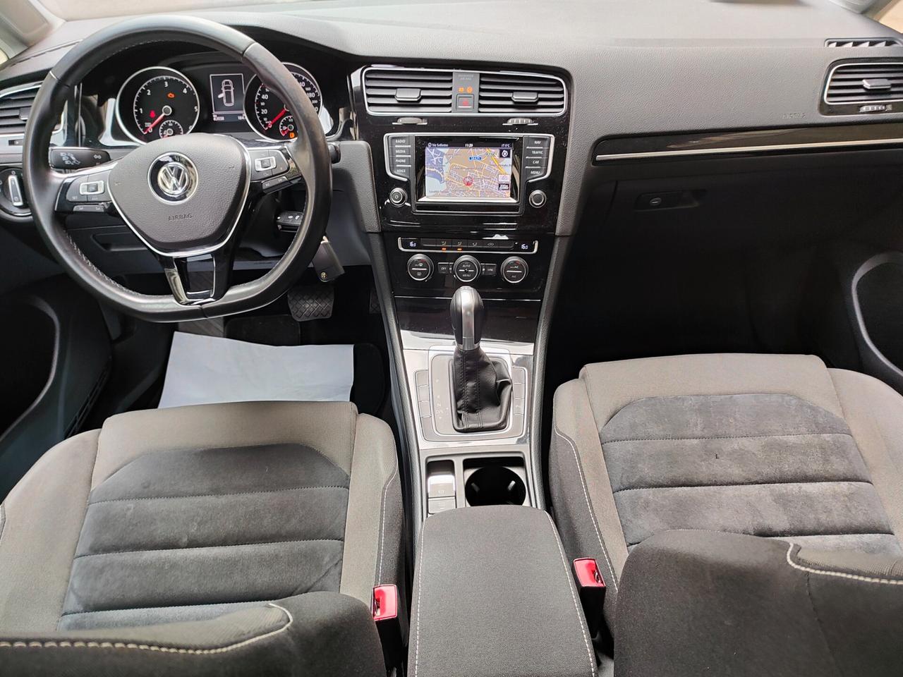 Volkswagen Golf Variant 1.6 TDI 105 CV DSG Highline BlueMotion Tech.