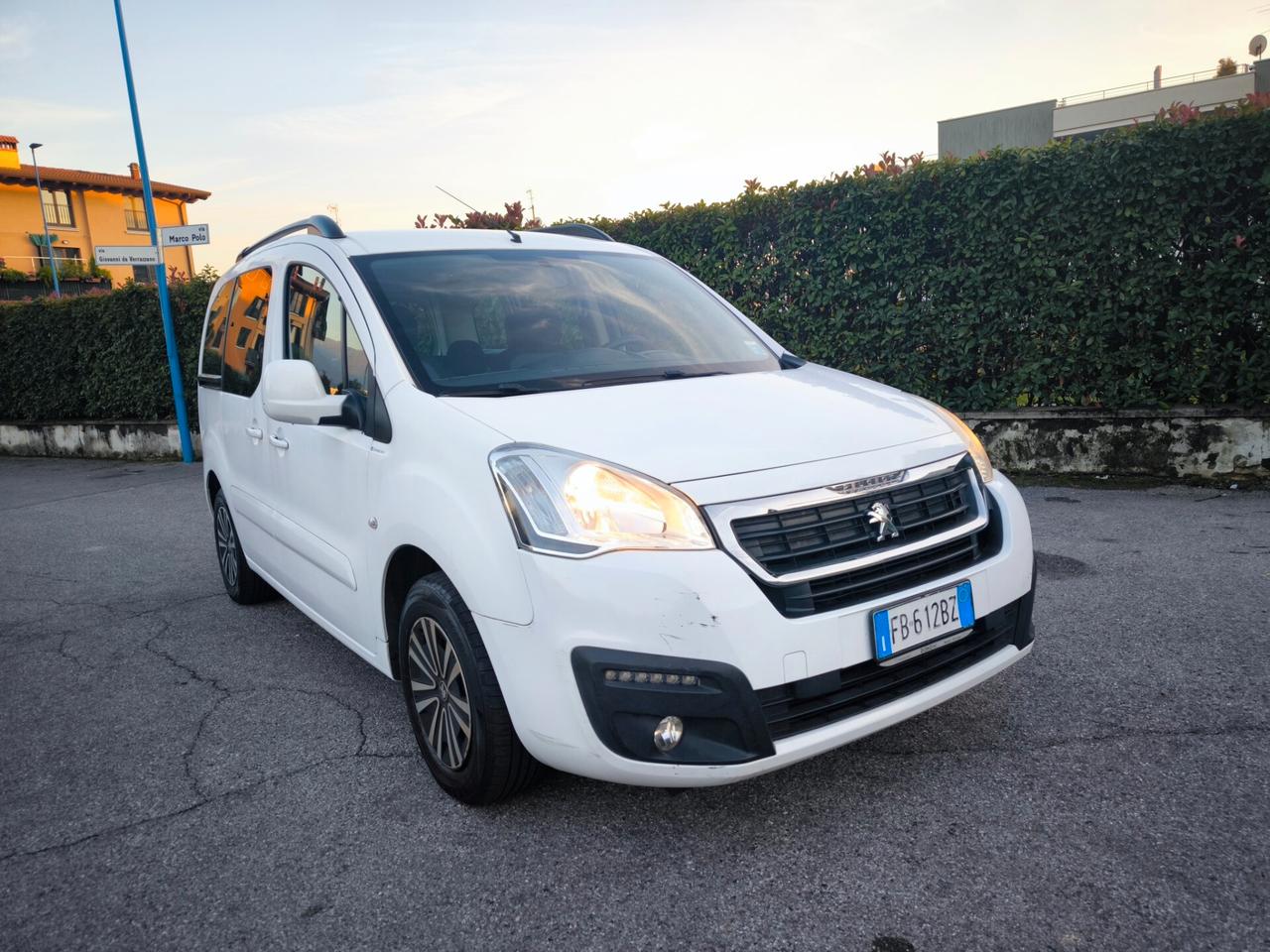 PEUGEOT PARTNER TEPEE 1,6 HDI – OK NEOPATENTATI