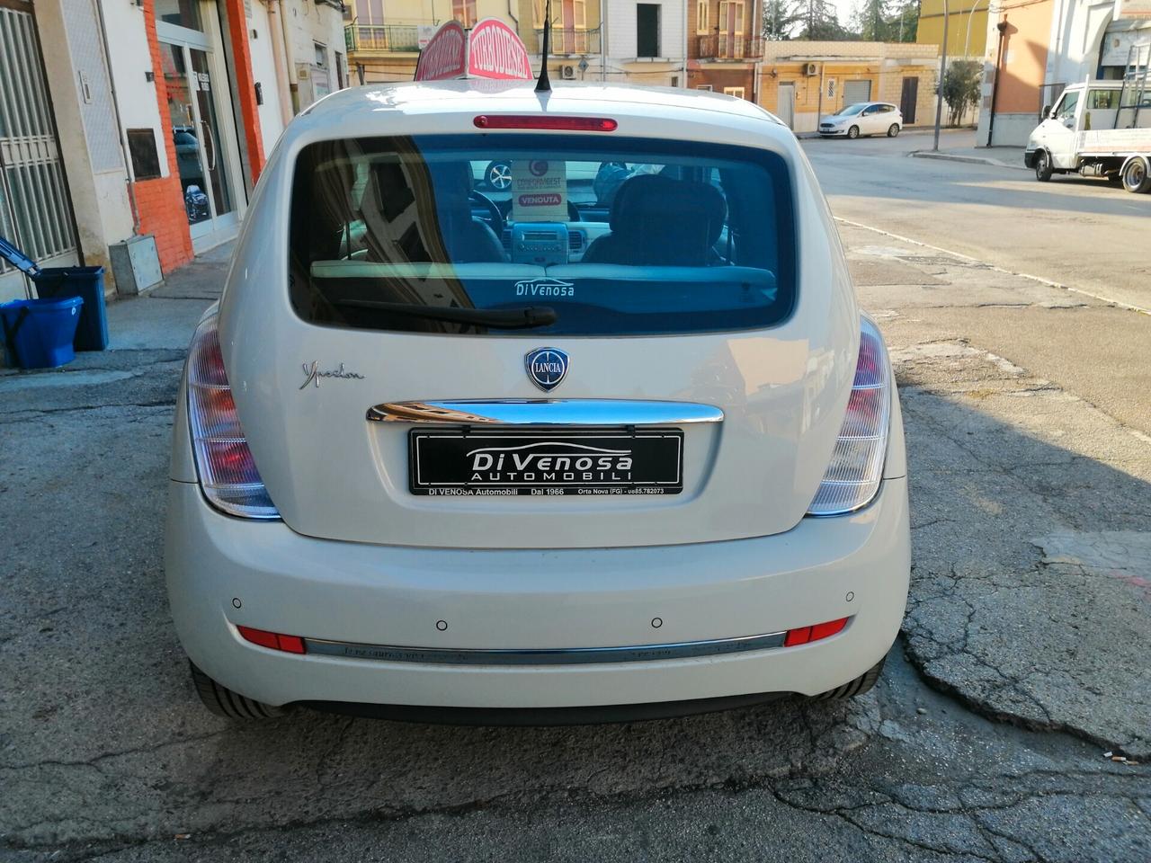 Lancia Ypsilon 1.3 MJT 75 CV Elle