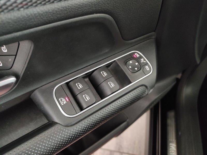 Mercedes-Benz GLA (H247) - GLA 200 Automatic Business Extra