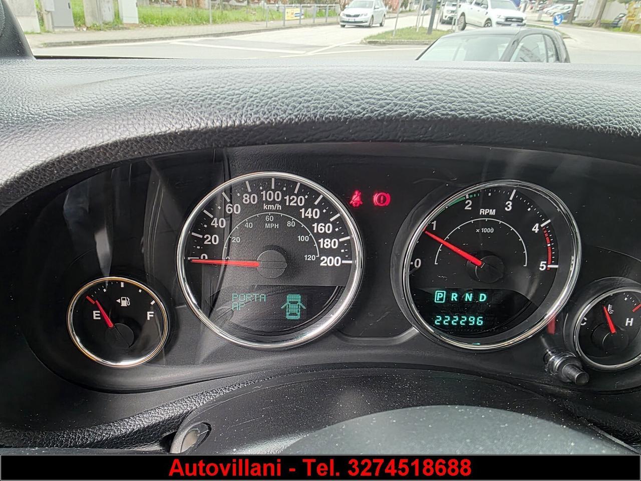 Jeep Wrangler 2.8 CRD 200cv - GANCIO TRAINO