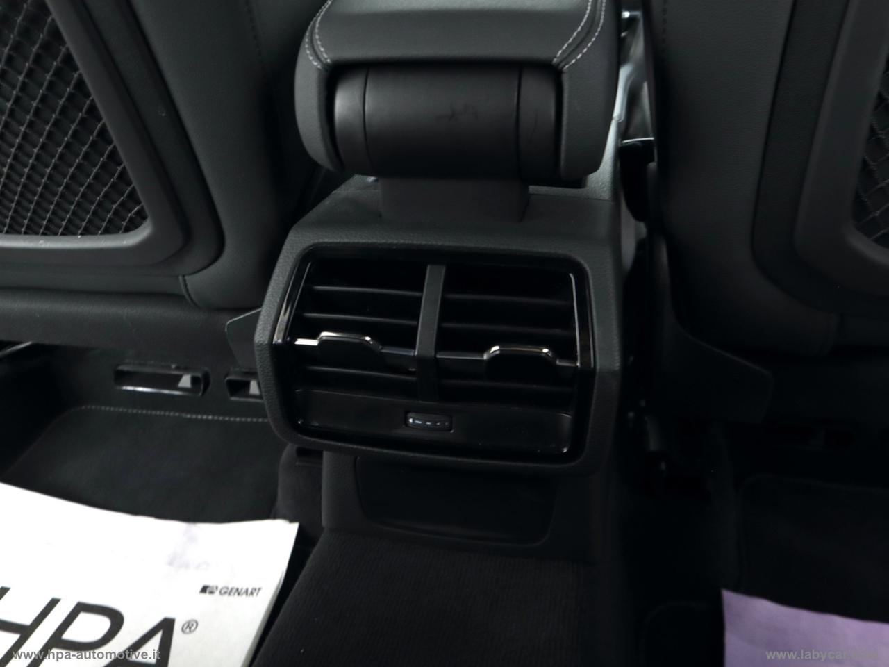 AUDI Q3 SPORTBACK 2.0TDI 200CV S-tronic S-LINE NAVI MATRIX LED PELLE QUATTRO RETROCAMERA