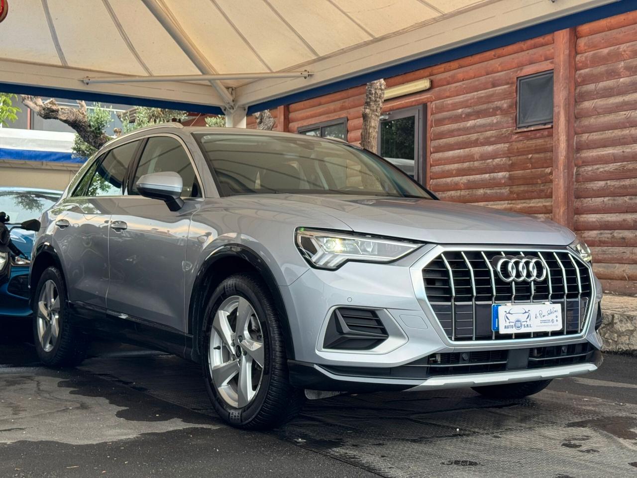 Audi Q3 35 TDI S tronic Business Advanced