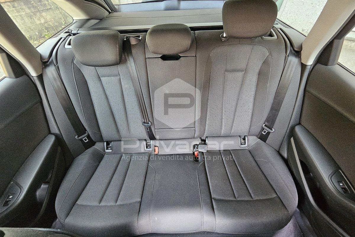 AUDI A4 Avant 35 TDI S tronic Business