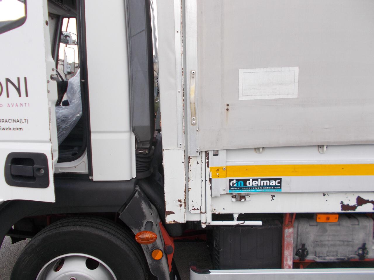 Iveco eurocargo 75e13 anno 2005 cassone