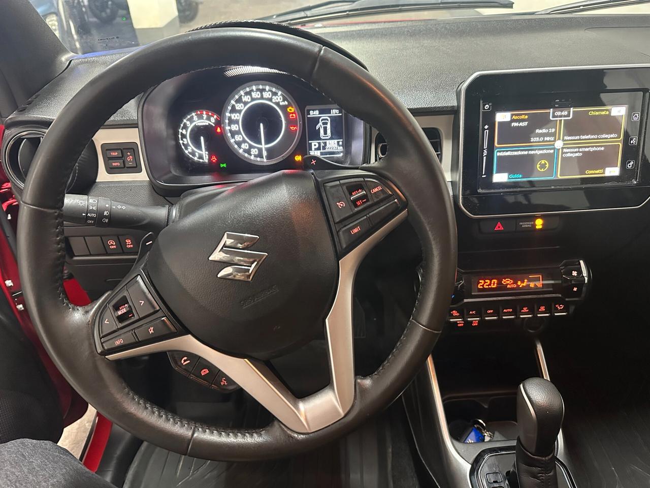 Suzuki Ignis 1.2h Top 2wd cvt