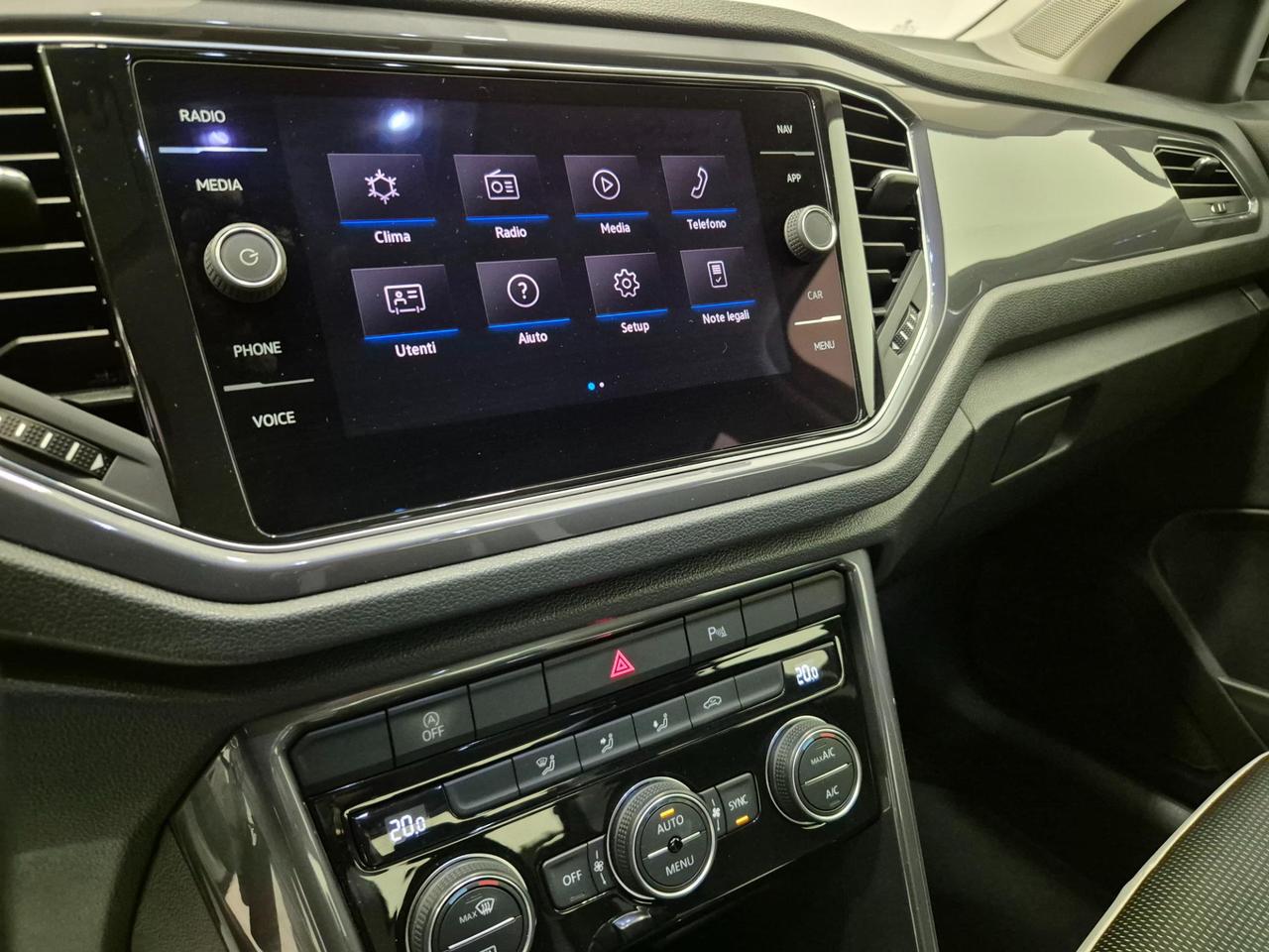 Volkswagen T-Roc 1.5 TSI Style dsg - Carplay - ACC/Lim - Sens. Park