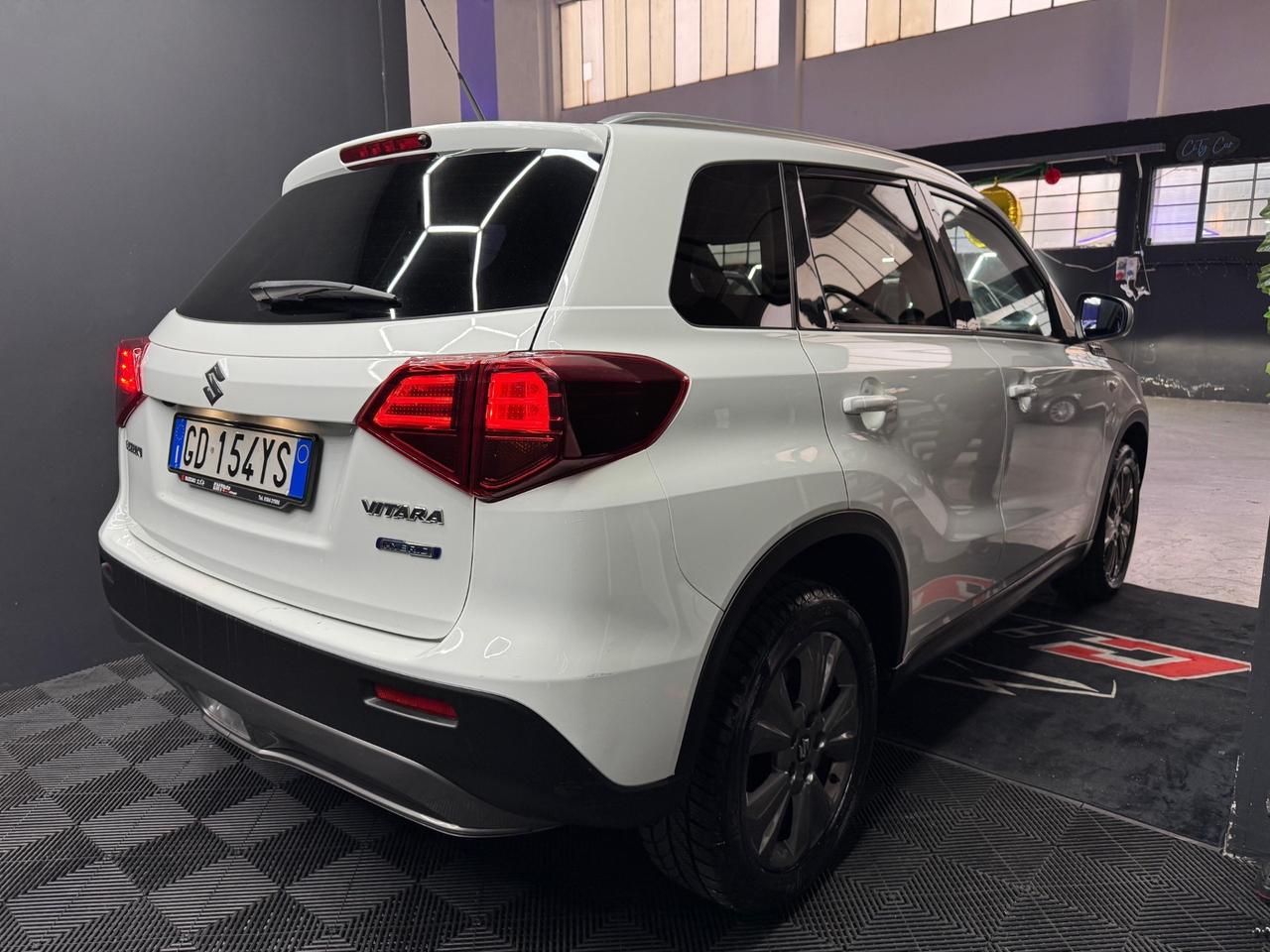 Suzuki Vitara 1.4 Hybrid Cool – 2021
