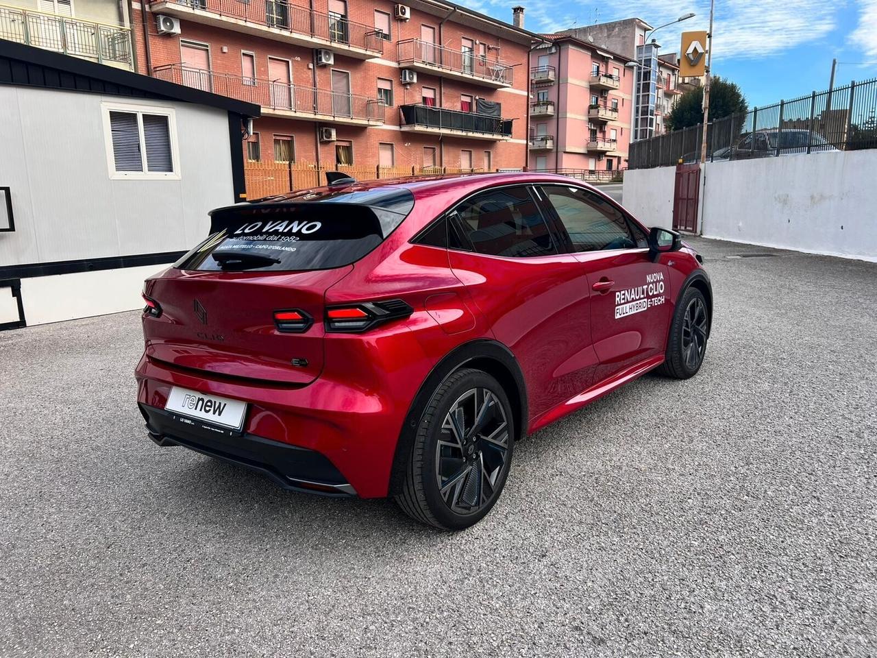 Renault Nuova Clio Full Hybrid E-Tech 160 CV 5 porte Esprit Alpine