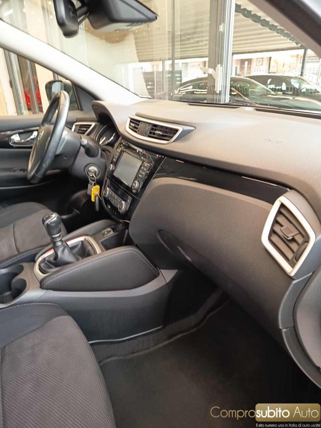 NISSAN Qashqai 1.2 DIG-T Visia