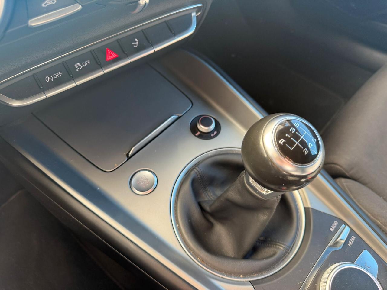 Audi TT Coupé 2.0 TFSI S line