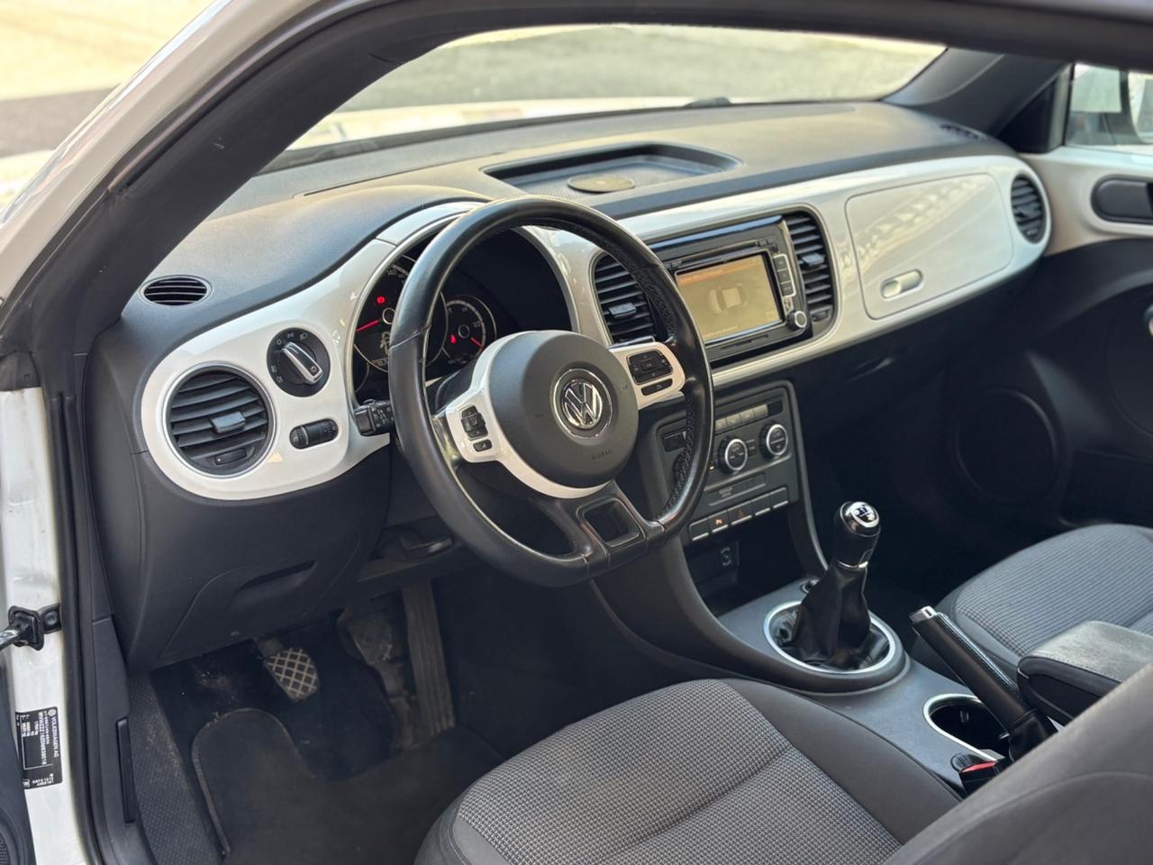 Volkswagen Maggiolino 1.6 TDI Design