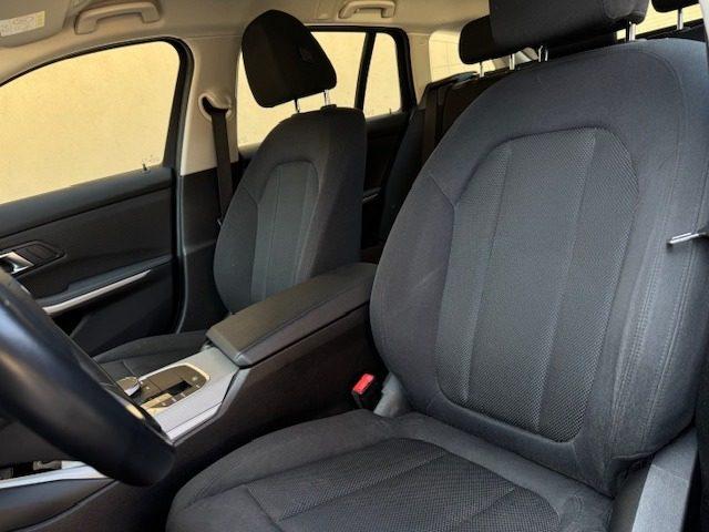 BMW 320 d 48V Touring Business Advantage XDRIVE