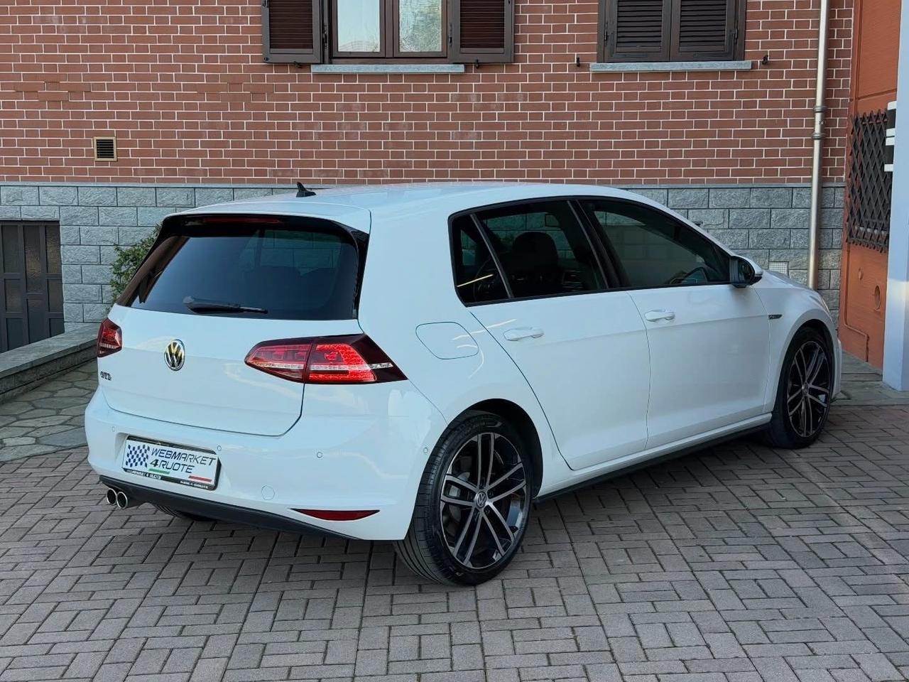 Volkswagen Golf GTD 2.0 TDI 5p. BlueMotion Technology