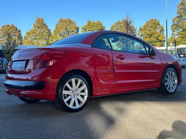 PEUGEOT 207 1.6 VTi 120CV CC Féline