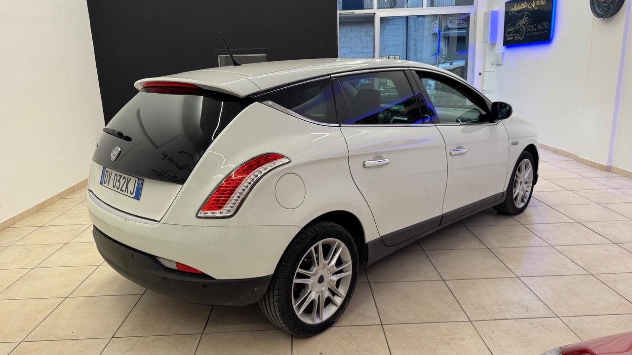 Lancia Delta 2.0 MJT DPF Oro