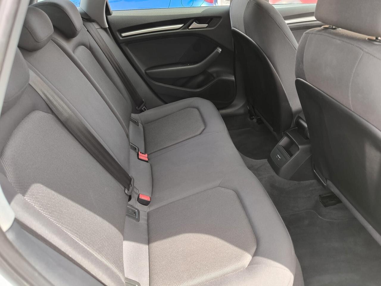 Audi A3 SPB 30 TDI S tronic Business