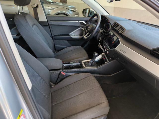 AUDI Q3 35 TDI quattro S tronic Business