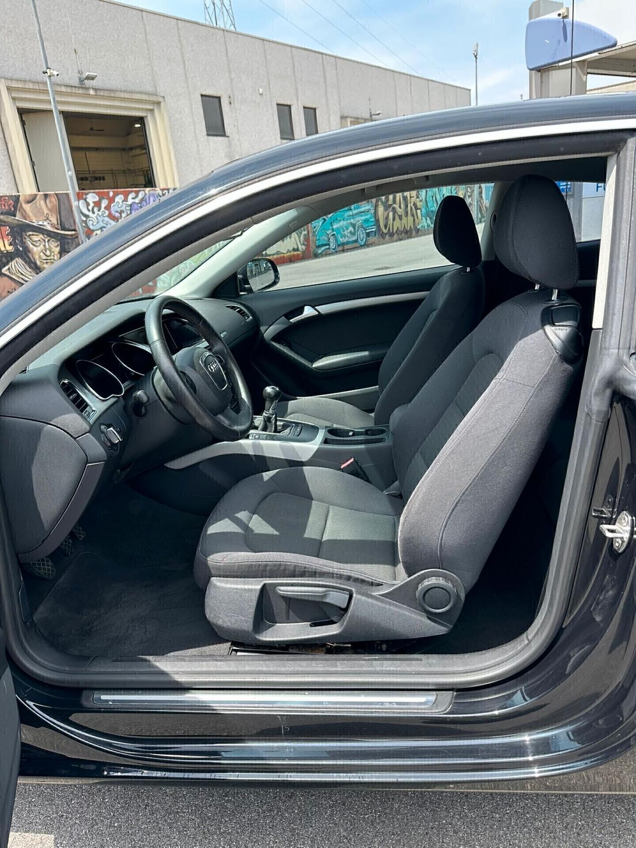 Audi A5 2.0 TFSI 180 CV Ambiente