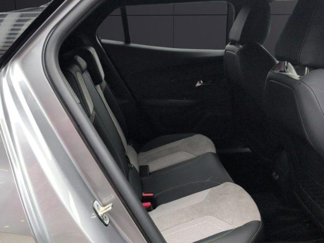 PEUGEOT 2008 motore elettrico 136 CV GT Pack