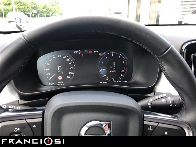 VOLVO XC40 1.5 T2 Momentum Geartronic my21