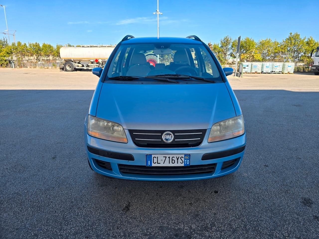Fiat Idea 1.4 16V Emotion GPL