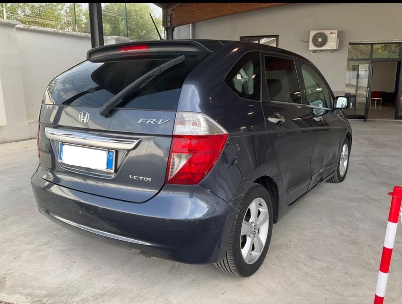 Honda FR-V 2.2 16V i-CTDi Comfort Plus DPF