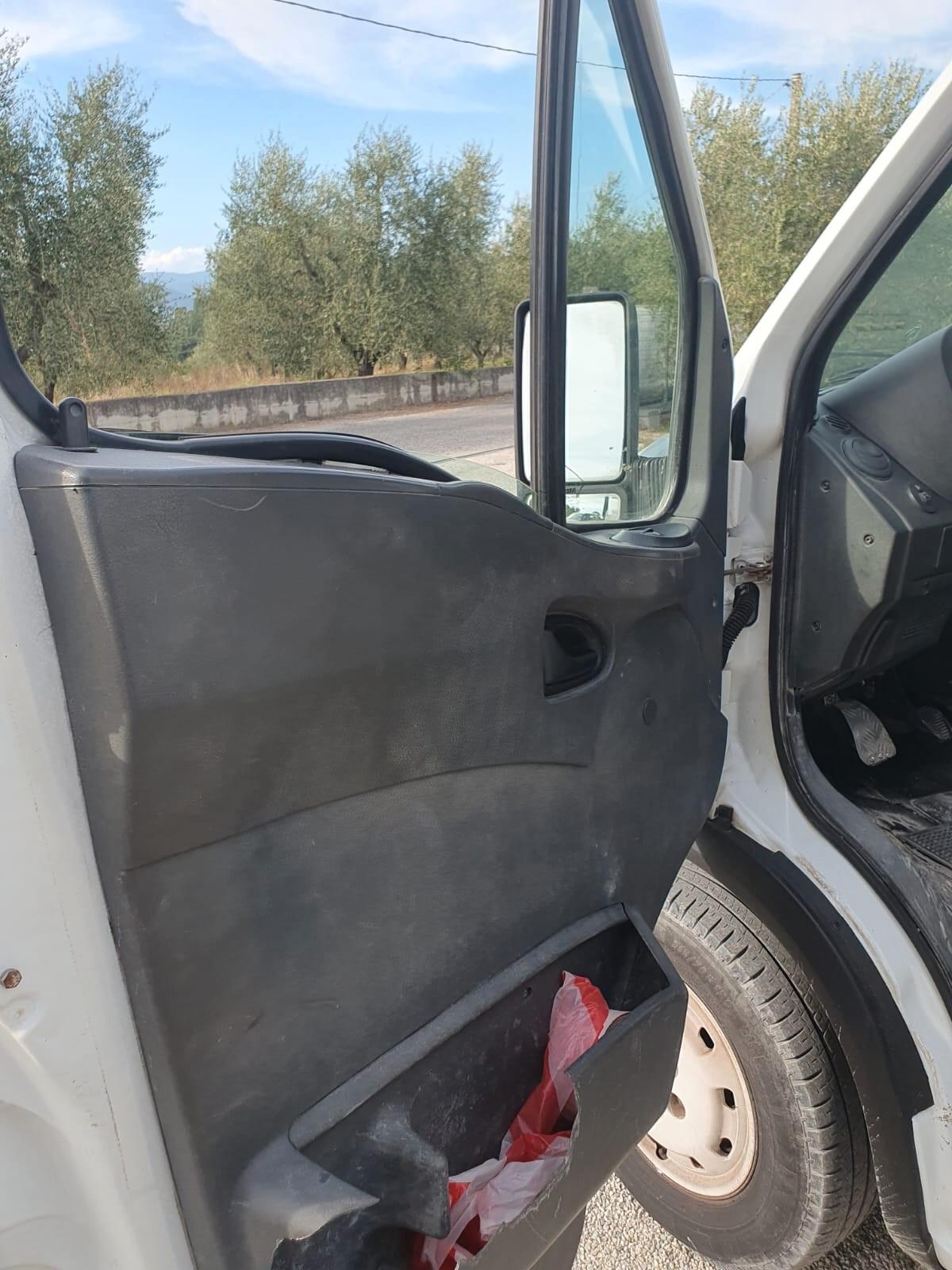 Iveco Daily 29L9 2.8 TDI Cassone Fisso