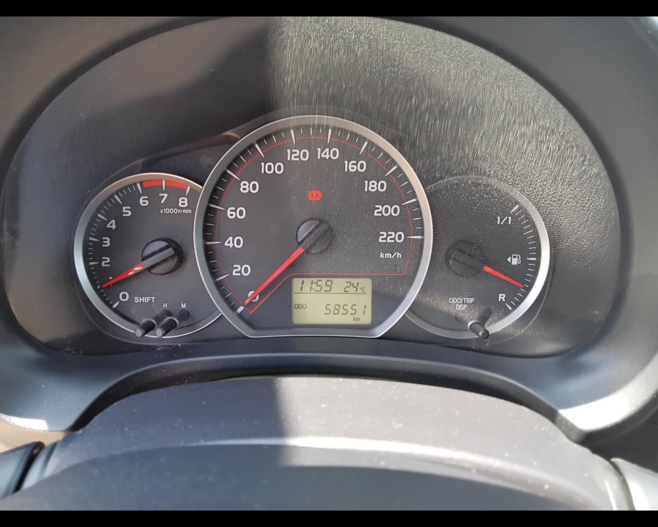 TOYOTA Yaris III 2011 - Yaris 5p 1.0 Active