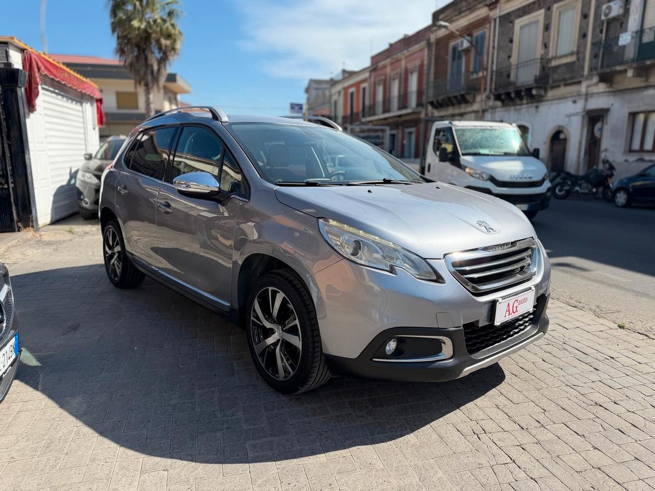 Peugeot 2008 1.6 e-HDi 115 CV Allure BLOCK SYSTEM
