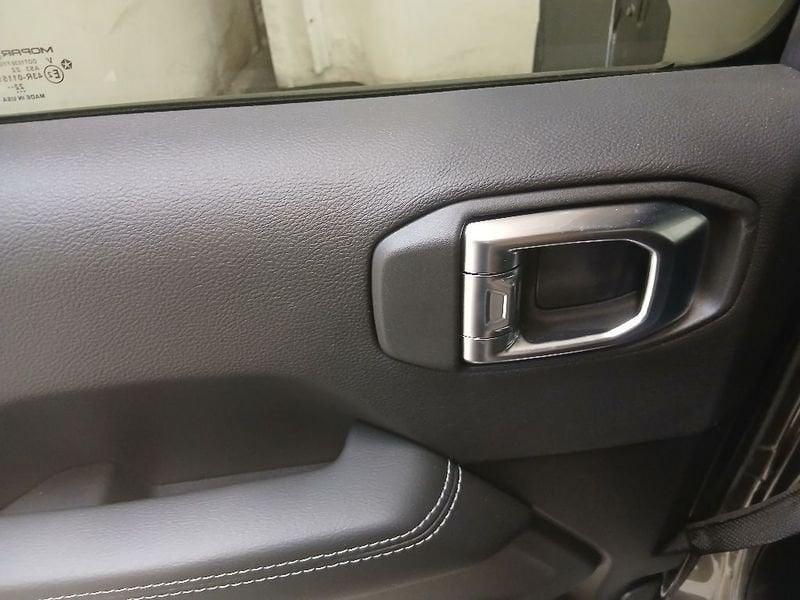 Jeep Gladiator 3.0 V6 Overland 4wd auto