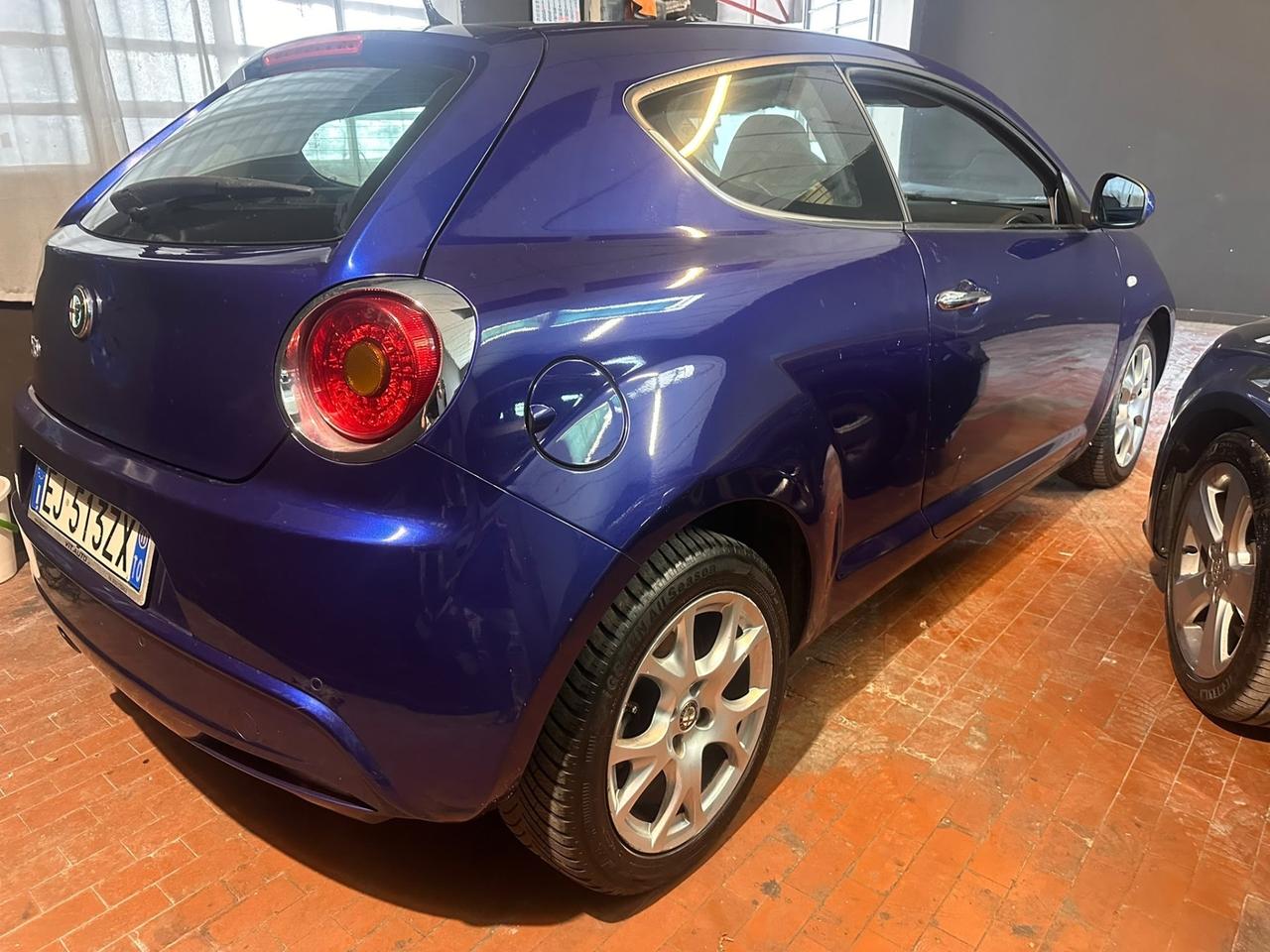 Alfa Romeo MiTo 1.3 JTDm-2 95 CV S&S Distinctive Sport Pack