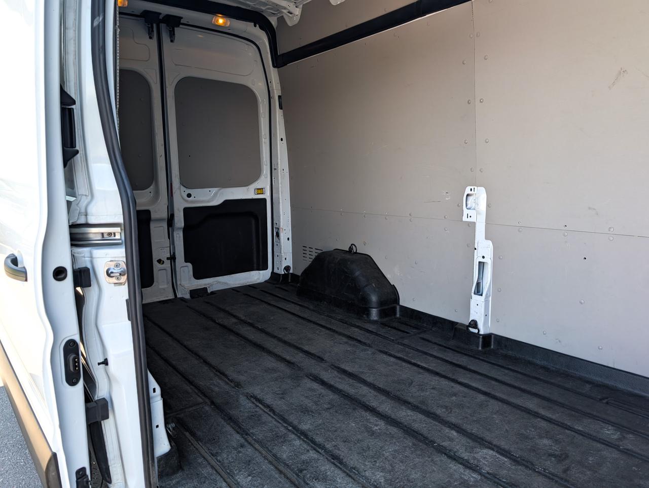 Ford Transit 350 2.0 tdci 170cv L3H2 Trend