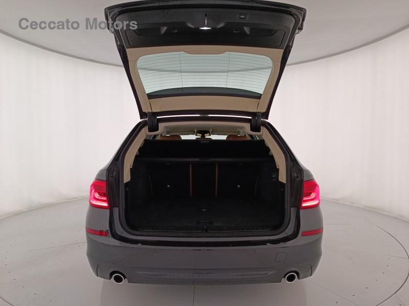 BMW Serie 5 Touring 520 d Business Steptronic