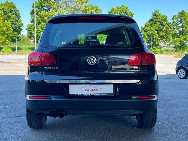 VOLKSWAGEN Tiguan 2.0 TDI 110 CV Cross BlueMotion Technology