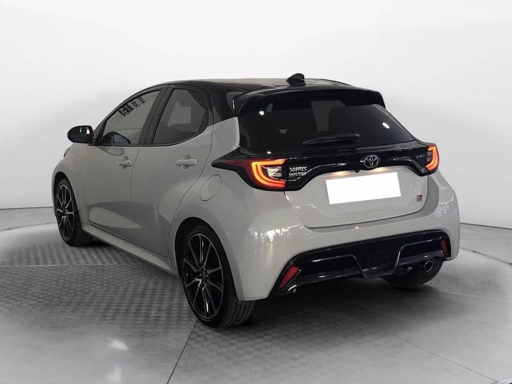 Toyota Yaris 1.5 Hybrid 130 GR Sport E-CVT