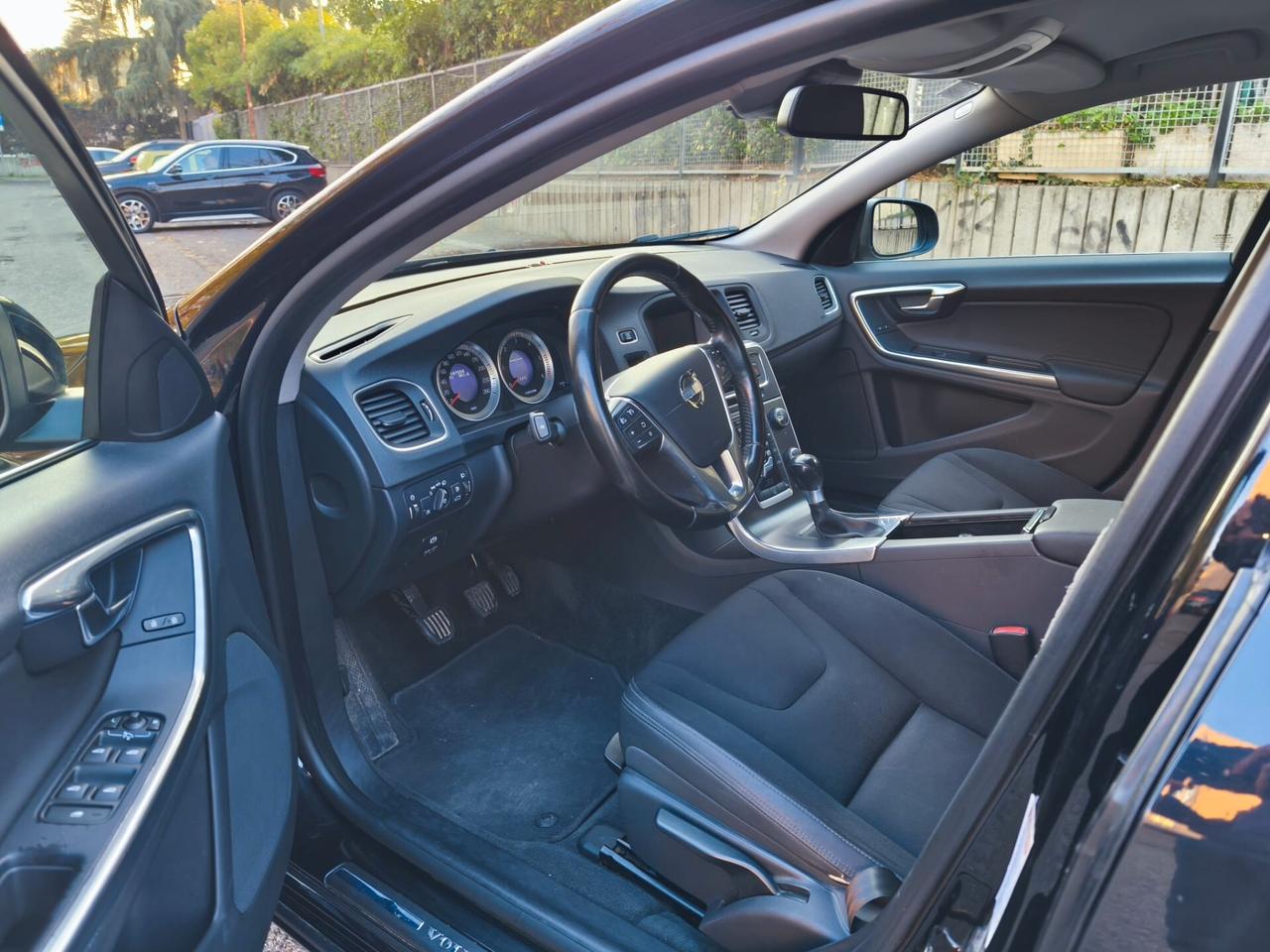 Volvo V60 D4 Momentum