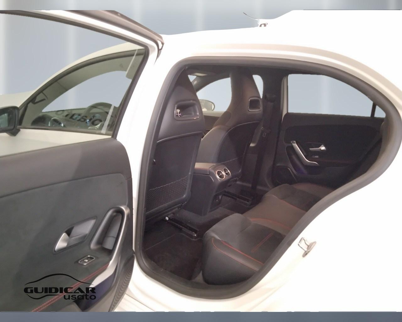 Mercedes-Benz Classe A - W177 2018 - A 180 d Premium auto