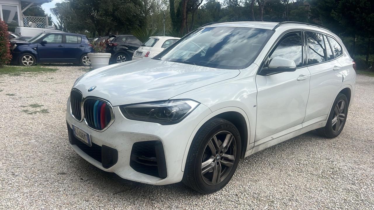 Bmw 118 118d 5p. Msport Exterior